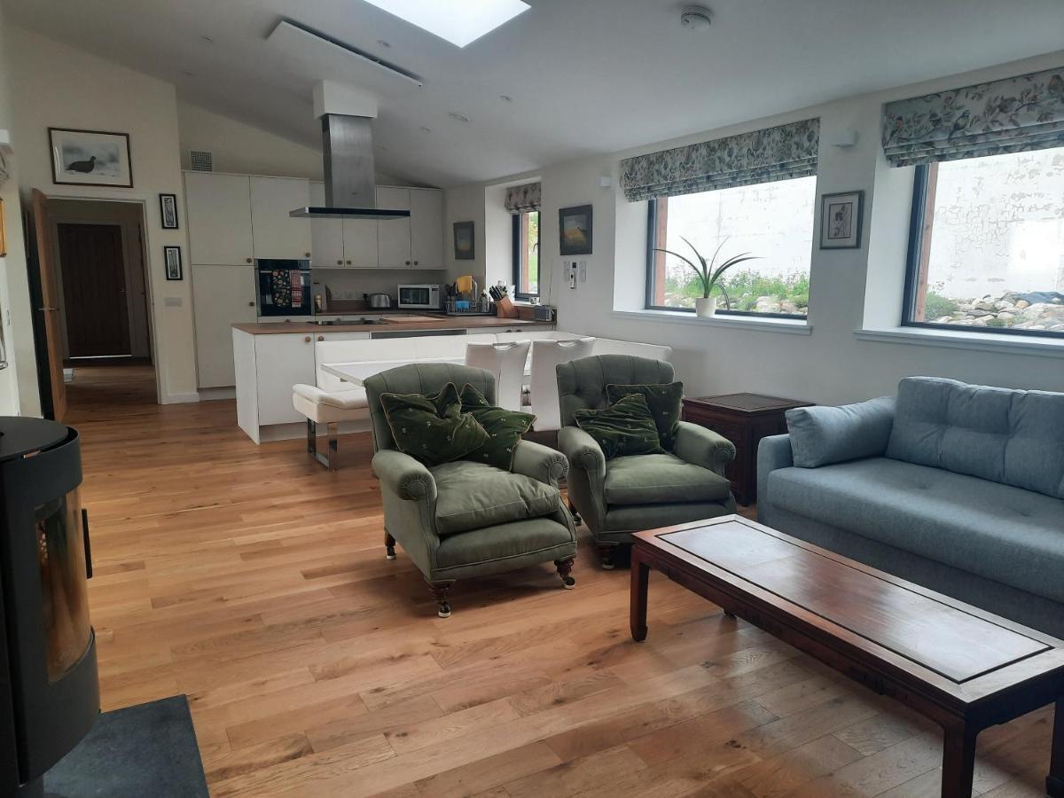 Carnmore Cottage Inverness Exteriör bild