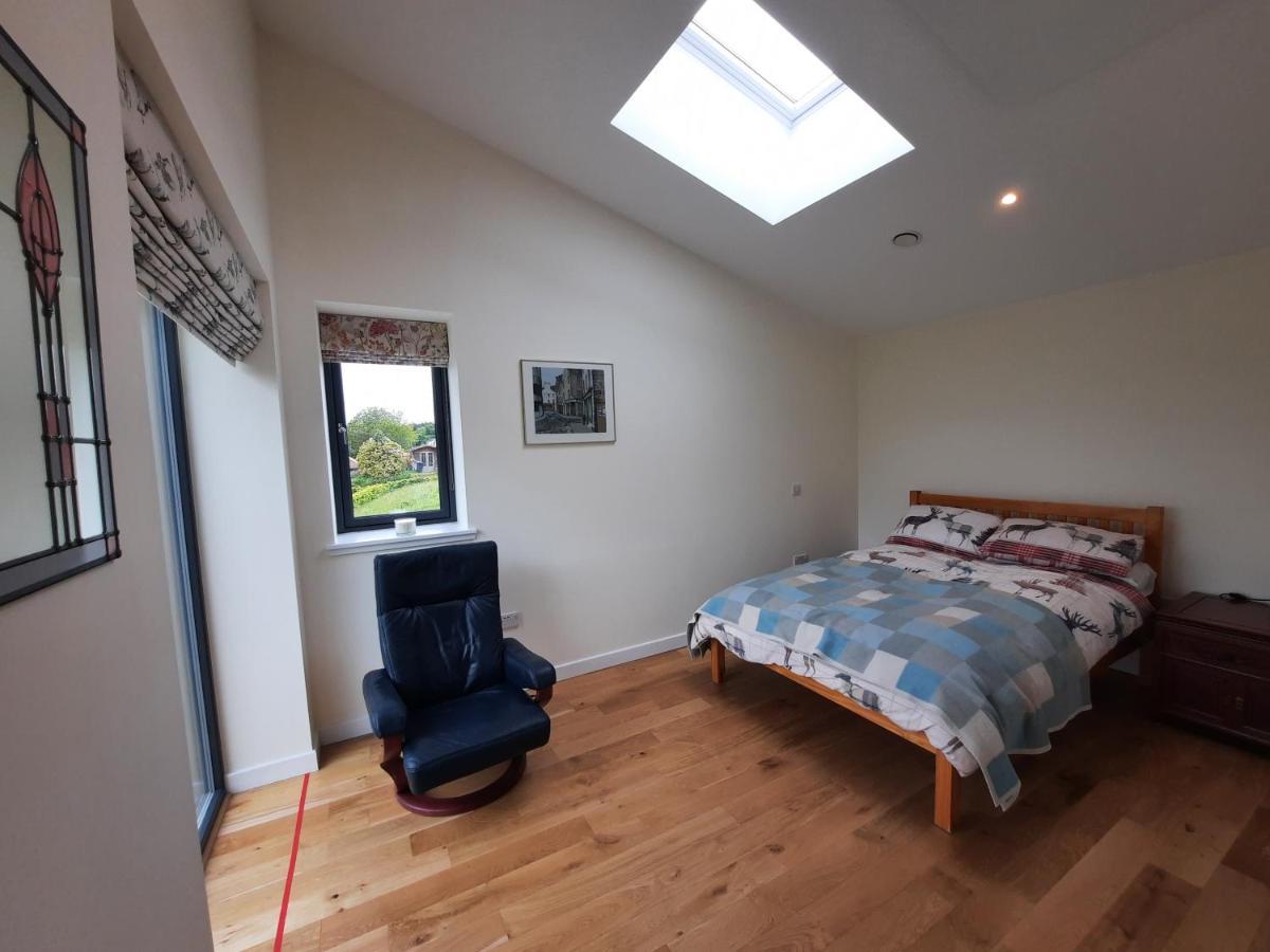 Carnmore Cottage Inverness Exteriör bild